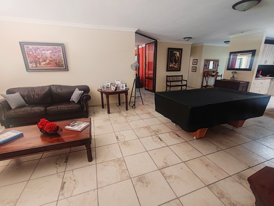 4 Bedroom Property for Sale in Country Club Western Cape